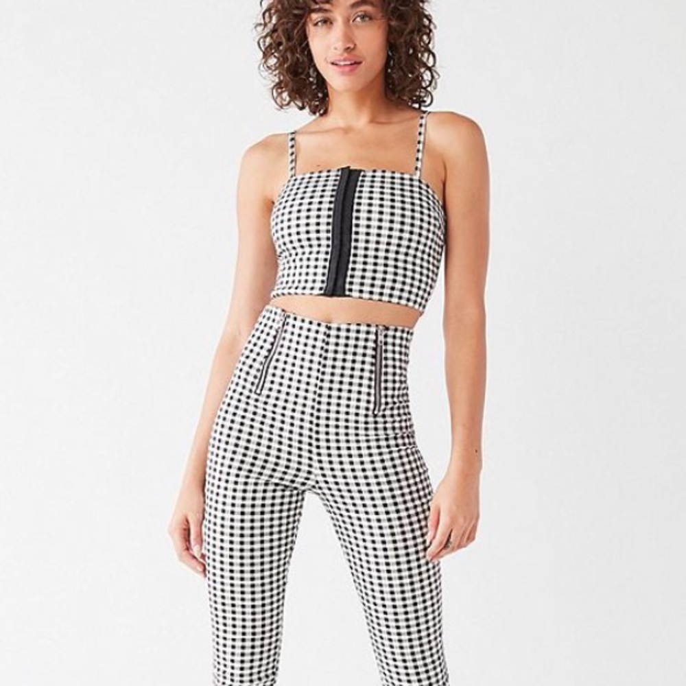 ❌SOLD❌i am gia hook + eye gingham tank